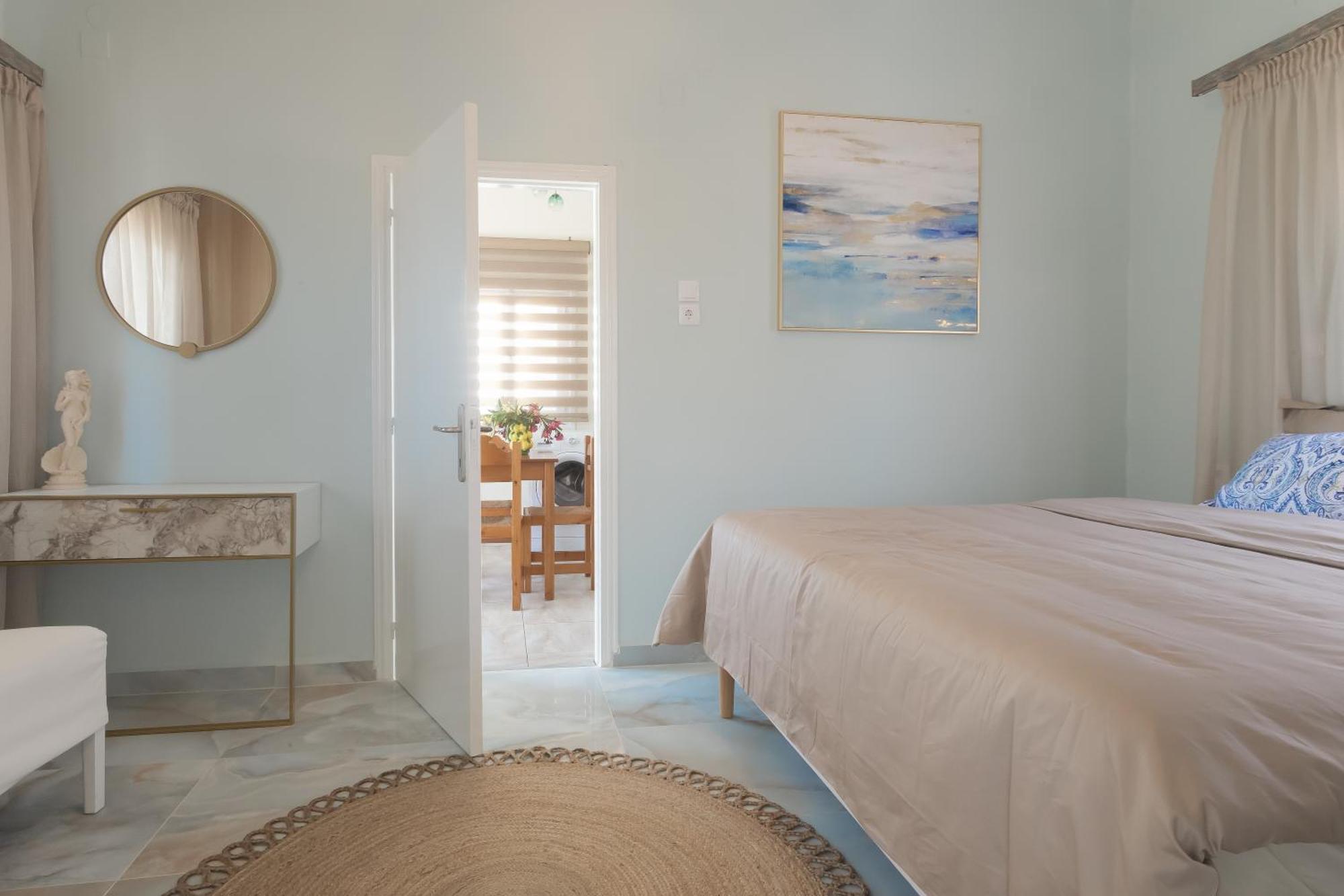 Nikos Apartment *